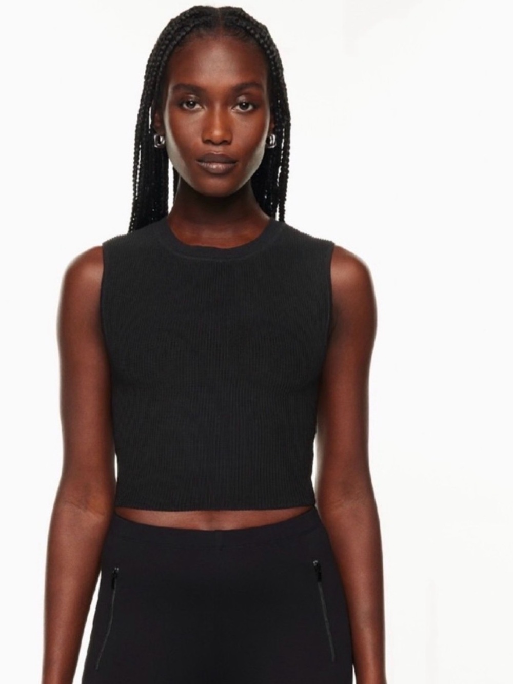 Aritzia Babaton Black sculpt Cropped muscle Tank